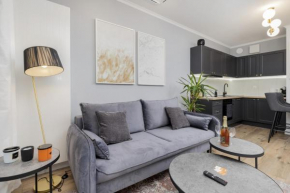 Gdynia Plac Unii Śródmieście Apartment by Noclegi Renters
